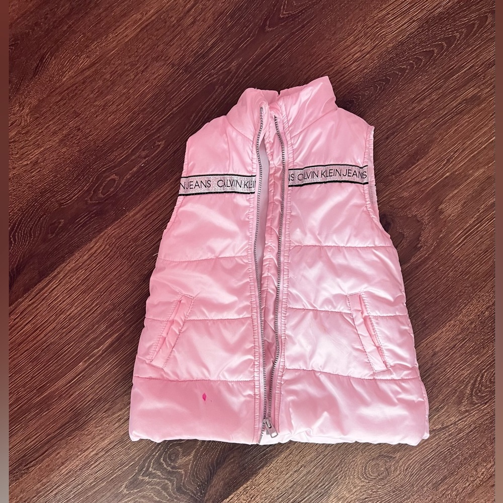 Calvin Klein Girl Vest 4T